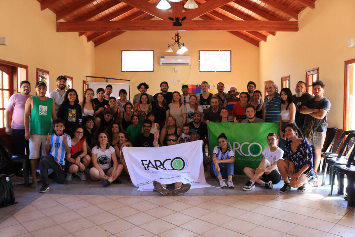 La Radio Cooperativa Arroyito presente en el encuentro provincial de FARCO en Deán Funes