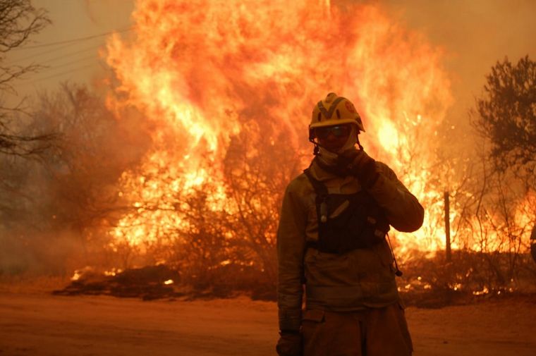 Tuninetti: “El daño ambiental y económico de los incendios en Córdoba es incalculable”