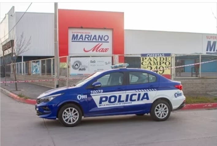 Falsa amenaza de bomba en el supermercado Mariano Max
